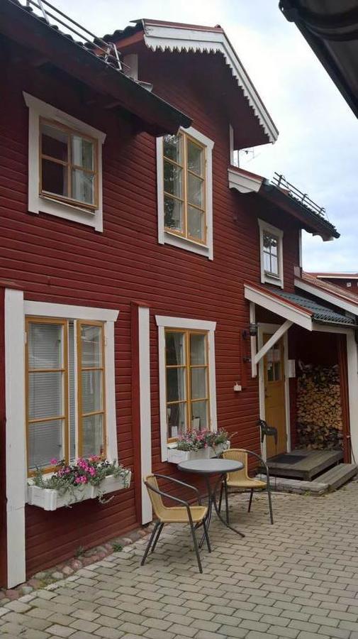 Kopparstugans Bed & Breakfast Falun Exterior foto